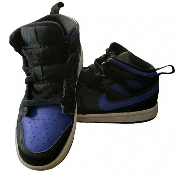 Air Jordan - Picture 2 of 3